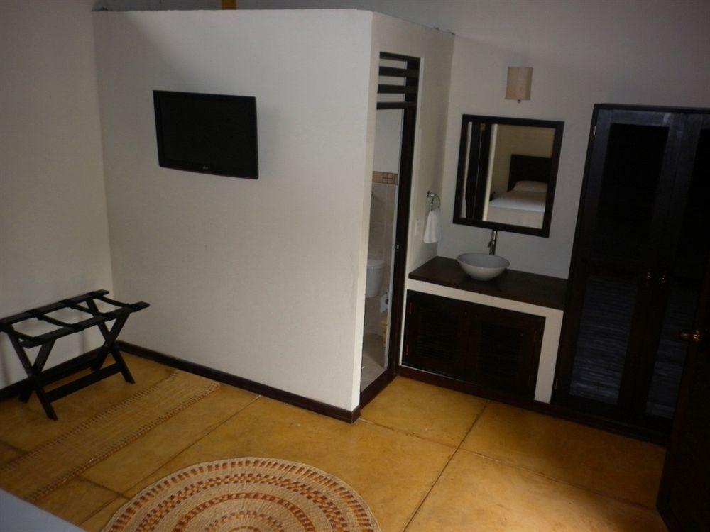 Hotel Amazon Bed And Breakfast Летісія Номер фото